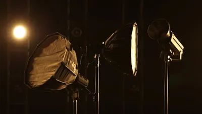 Mastering Light: The Art of Soft vs Hard Lighting in Cinematography visualisation